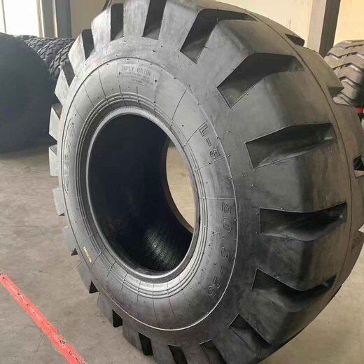 高速轮胎耐刺扎50铲车半实心26525